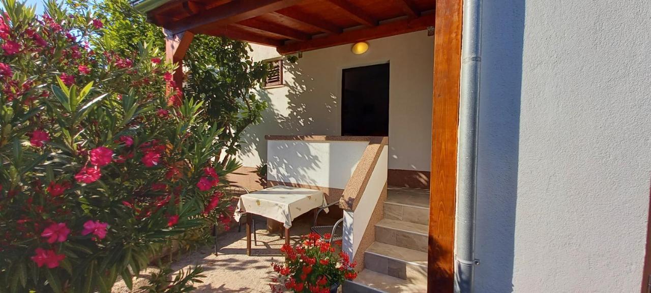 Eco Secluded Apartments Zabodarski Cunski Екстер'єр фото
