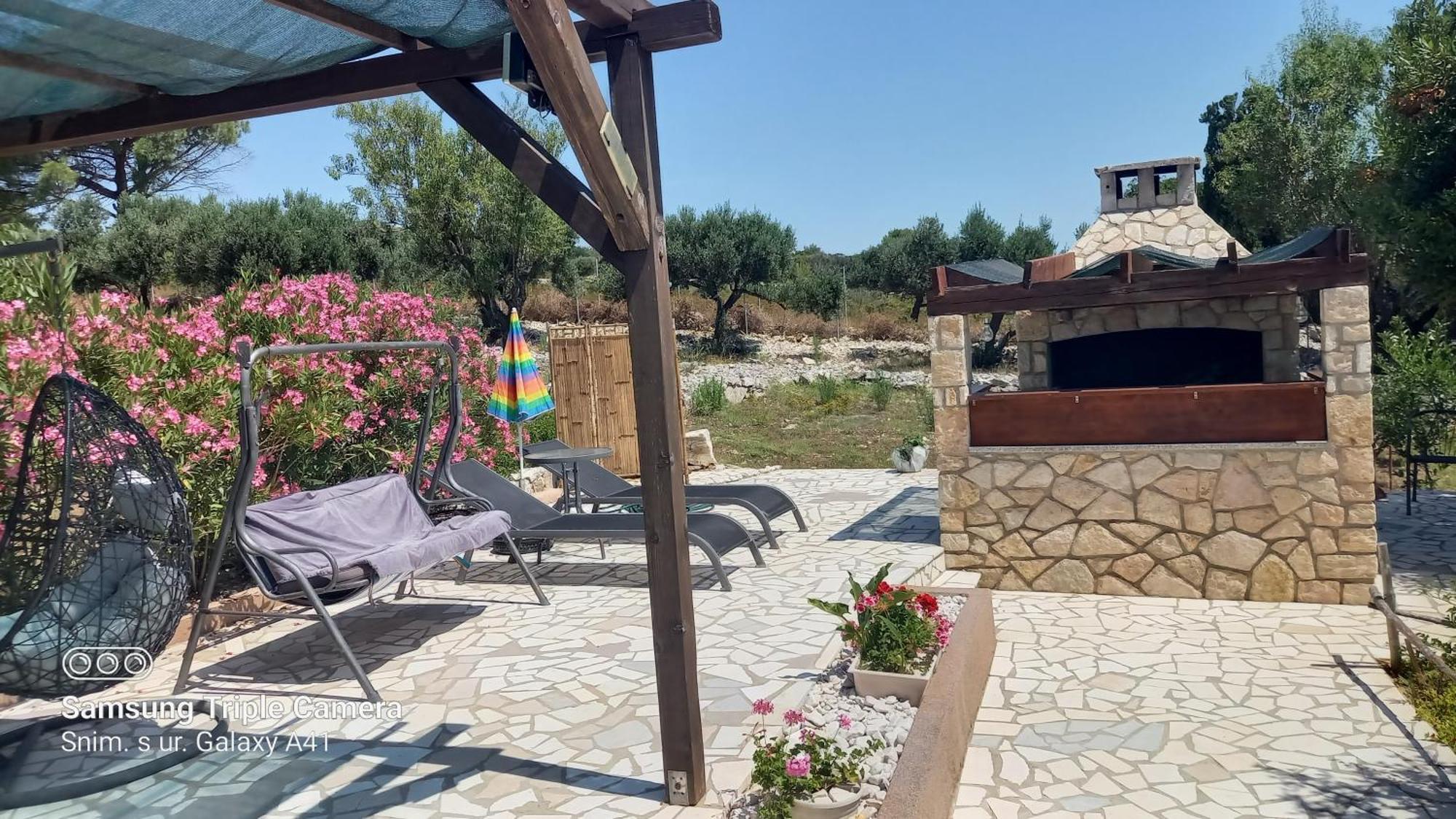 Eco Secluded Apartments Zabodarski Cunski Екстер'єр фото